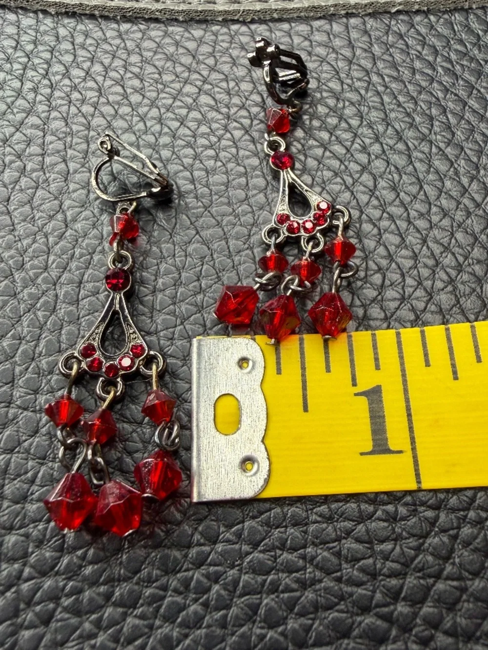 Vintage Victorian Style Red Crystal Rhinestone Chandelier Clip On Earrings 1.5